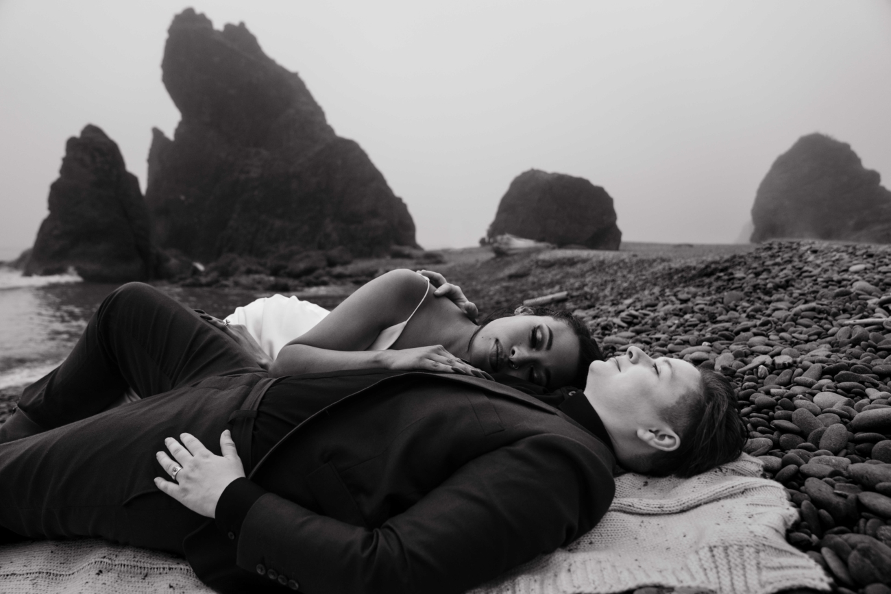Best Couple Portrait winner at the 2023 Way Up North Awards, photographed by Christin Eide, Norway