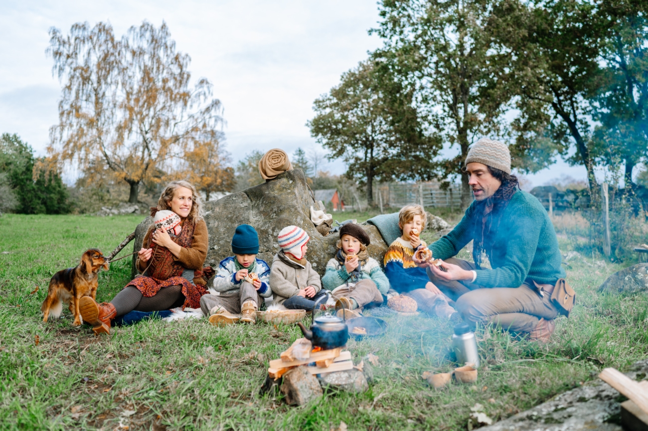 Best Family Photo winner at the 2023 Way Up North Awards, photographed by Denise Sant, Sweden