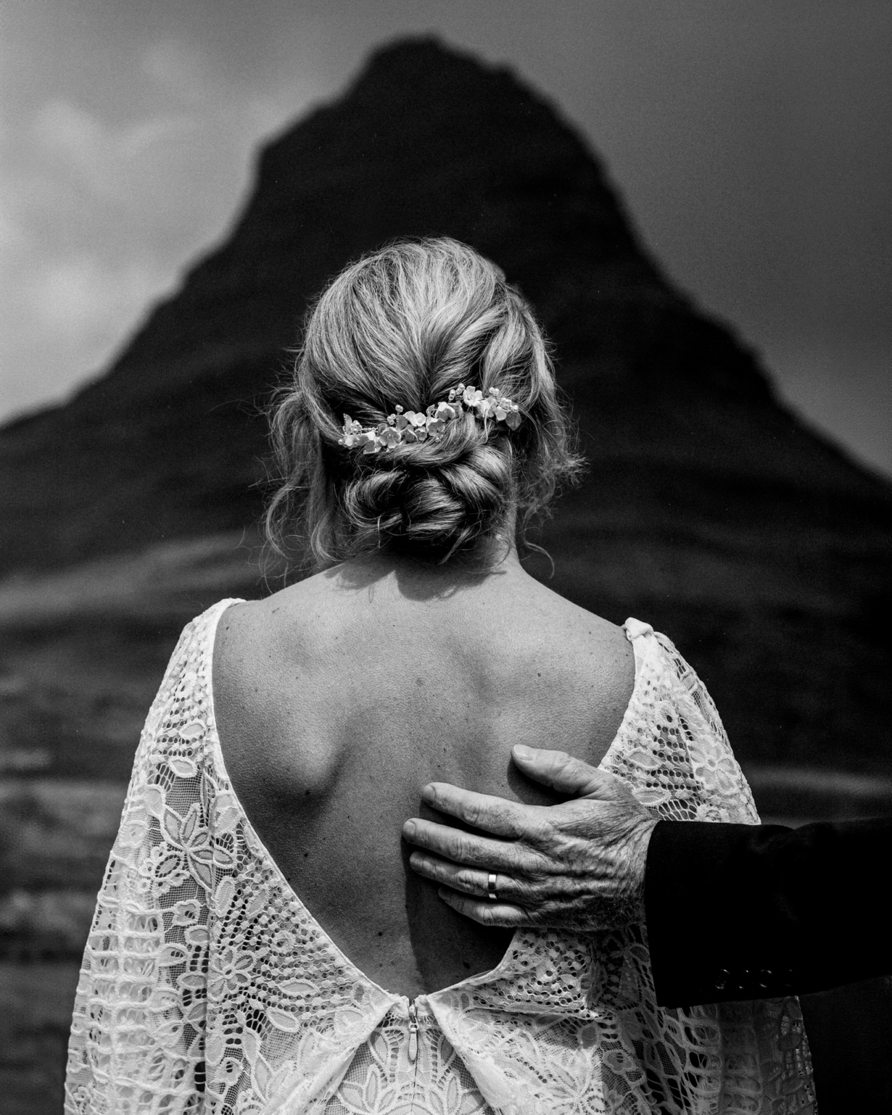 Best Couple Portrait winner at the 2023 Way Up North Awards, photographed by Matej Kmet, Slovakia