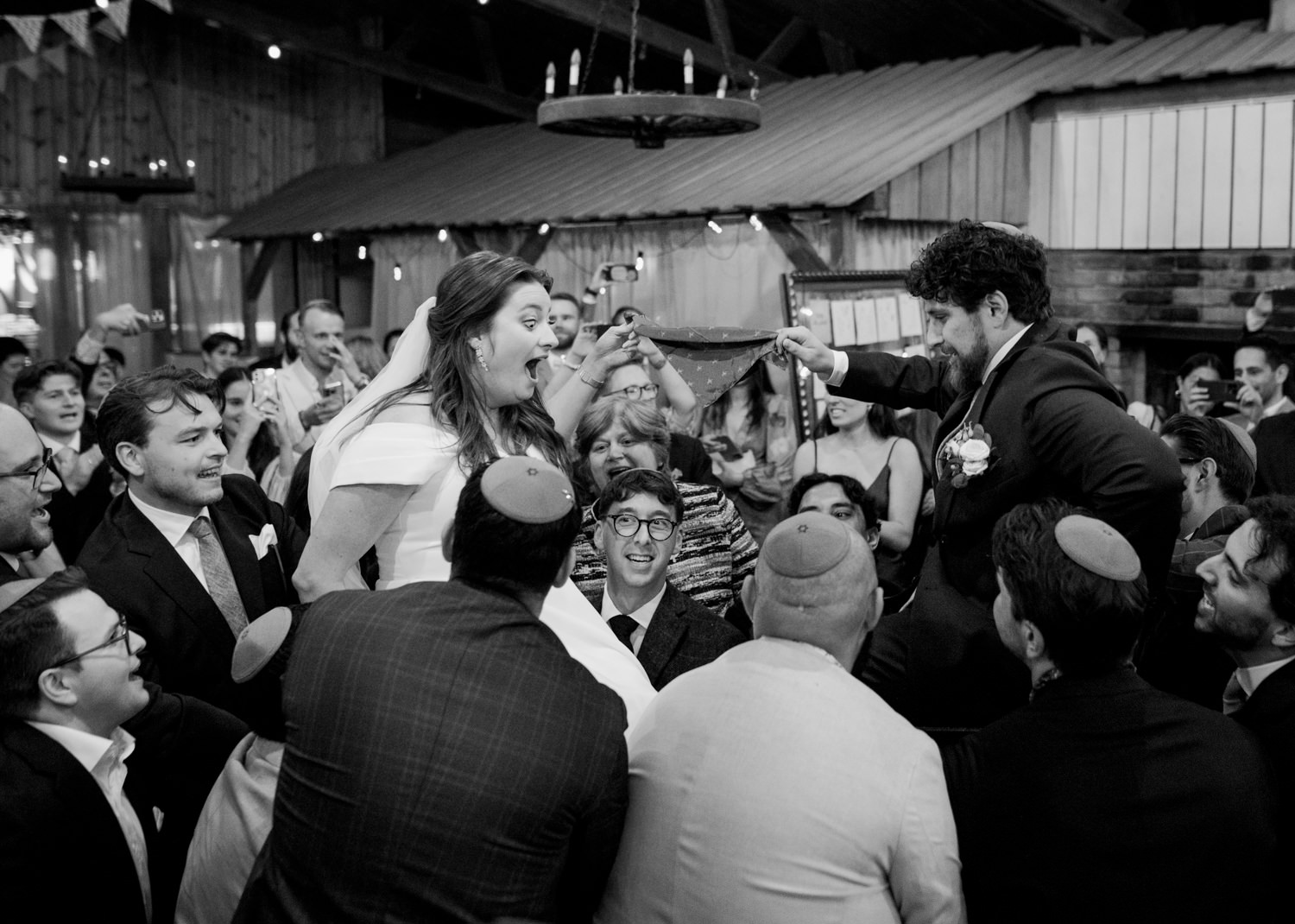 Best Wedding Vibe winner at the 2025 Way Up North Awards, photographed by Karolina Ehrenpil, Sweden